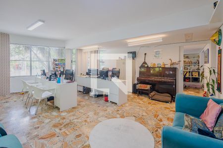 Sala 1 de casa à venda com 4 quartos, 430m² em Sumarezinho, São Paulo