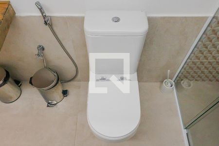 Casa à venda com 430m², 4 quartos e 2 vagasBanheiro 1