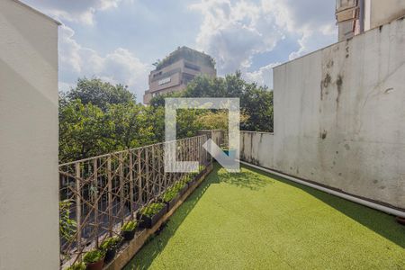 Casa à venda com 430m², 4 quartos e 2 vagasCasa 2 - Varanda