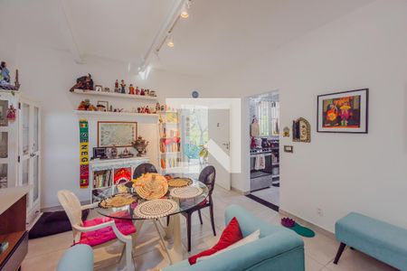 Sala 3 de casa à venda com 4 quartos, 430m² em Sumarezinho, São Paulo