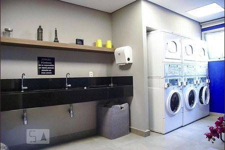 Studio para alugar com 37m², 1 quarto e 1 vaga Studio para alugar com 37m², 1 quarto e 1 vagaÁrea Comum do Prédio