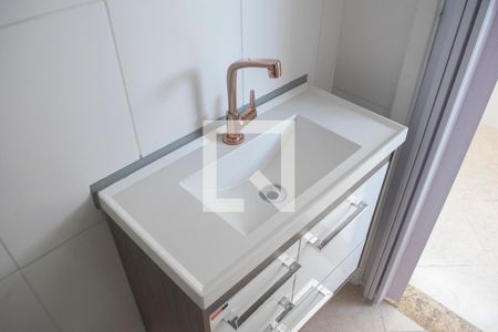 Apartamento para alugar com 123m², 3 quartos e 2 vagasBanheiro de Serviço