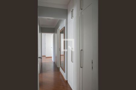 Apartamento para alugar com 123m², 3 quartos e 2 vagasCorredor