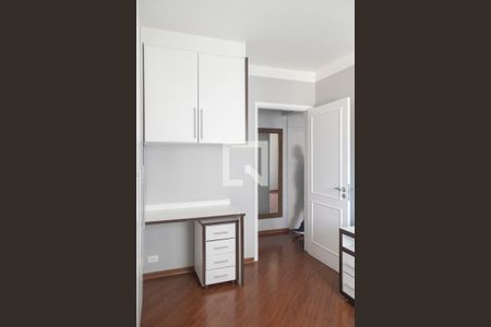 Apartamento para alugar com 123m², 3 quartos e 2 vagasQuarto 2