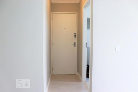 Corredor 1 de apartamento à venda com 2 quartos, 50m² em Vila Firmiano Pinto, São Paulo