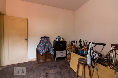 Casa à venda com 182m², 2 quartos e 2 vagasQuarto