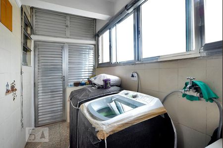 Apartamento à venda com 117m², 3 quartos e 2 vagasÁrea de Serviço