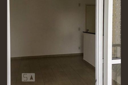 Sala de apartamento para alugar com 2 quartos, 51m² em Umuarama, Osasco