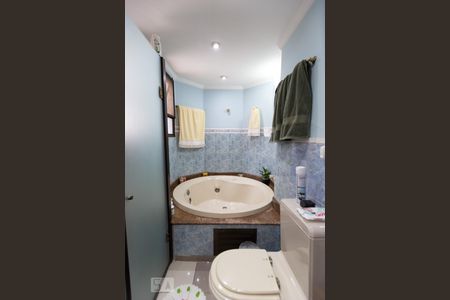 Apartamento à venda com 155m², 3 quartos e 3 vagasBanheiro da Suíte 3