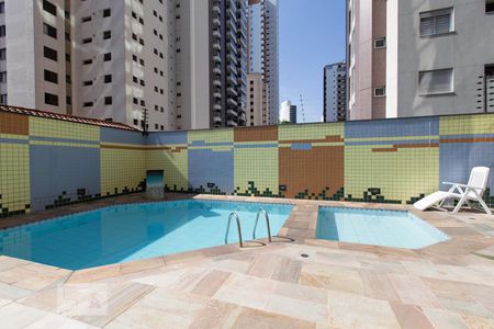 Apartamento à venda com 155m², 3 quartos e 3 vagasÁrea comum - Piscina