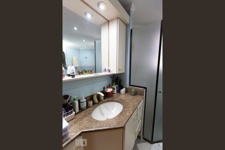 Apartamento à venda com 155m², 3 quartos e 3 vagasBanheiro da Suíte 3