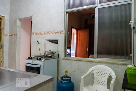 Apartamento à venda com 60m², 2 quartos e sem vagaCozinha