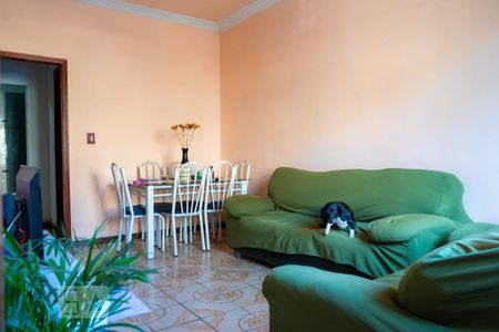 Sala de apartamento à venda com 2 quartos, 60m² em Irajá, Rio de Janeiro