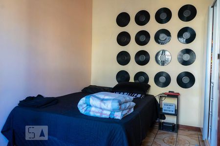 Quarto 1 de apartamento à venda com 2 quartos, 60m² em Irajá, Rio de Janeiro