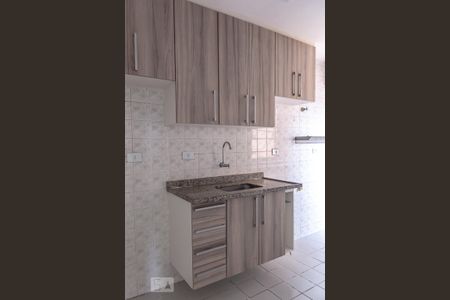 Apartamento à venda com 65m², 2 quartos e 1 vaga Apartamento à venda com 65m², 2 quartos e 1 vagaCozinha - Armários