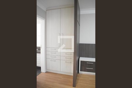 Suíte 1 de casa para alugar com 3 quartos, 157m² em Campo Comprido, Curitiba