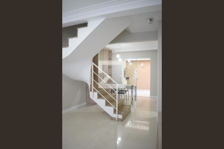 Sala  de casa para alugar com 3 quartos, 157m² em Campo Comprido, Curitiba