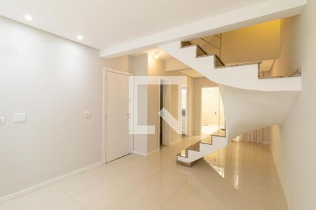 Sala de casa à venda com 3 quartos, 157m² em Campo Comprido, Curitiba