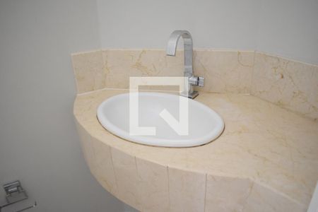 Casa para alugar com 157m², 3 quartos e 2 vagasLavabo