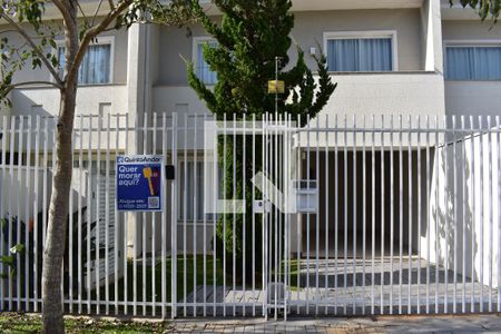 Casa para alugar com 157m², 3 quartos e 2 vagasPlaquinha