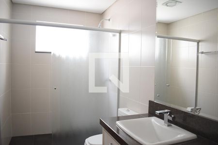 Casa para alugar com 157m², 3 quartos e 2 vagasBanheiro suíte 1