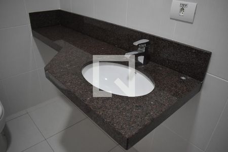 Casa para alugar com 157m², 3 quartos e 2 vagasBanheiro suíte 2