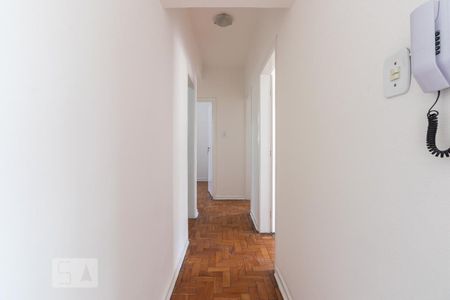 Corredor de apartamento para alugar com 3 quartos, 91m² em Vila Uberabinha, São Paulo