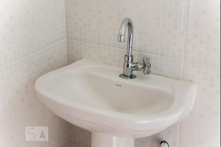 Casa à venda com 90m², 2 quartos e 3 vagas Casa à venda com 90m², 2 quartos e 3 vagasBanheiro - Torneira