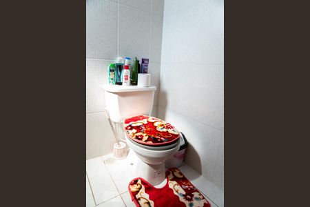 Casa à venda com 90m², 2 quartos e 3 vagas Casa à venda com 90m², 2 quartos e 3 vagasBanheiro suite 1