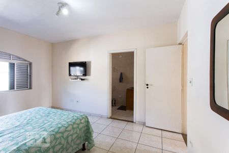 Casa à venda com 350m², 3 quartos e 4 vagasSuíte