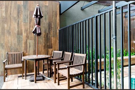 Studio à venda com 26m², 1 quarto e sem vagaÁrea comum - Piscina