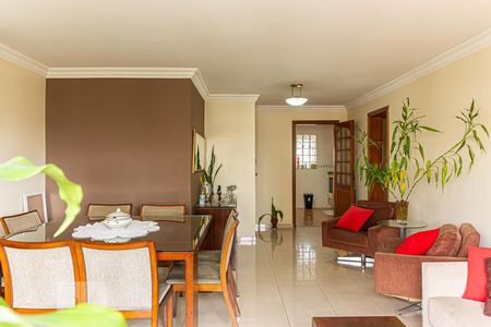 Apartamento à venda com 130m², 3 quartos e 1 vagaSala