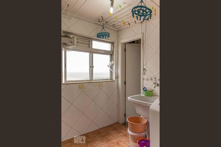 Apartamento à venda com 130m², 3 quartos e 1 vagaÁrea de Serviço