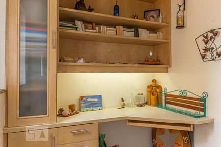 Apartamento à venda com 130m², 3 quartos e 1 vagaQuarto de Serviço