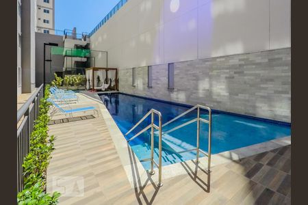 Apartamento à venda com 34m², 2 quartos e sem vagaÁrea comum - Piscina