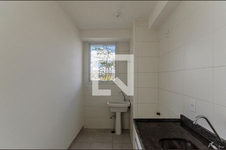 Apartamento à venda com 34m², 2 quartos e sem vagaCozinha e Área de Serviço