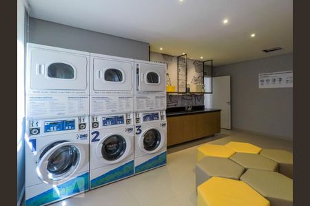 Apartamento à venda com 34m², 2 quartos e sem vagaÁrea comum - Lavanderia