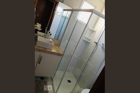 Banheiro de apartamento à venda com 3 quartos, 97m² em Campestre, Santo André