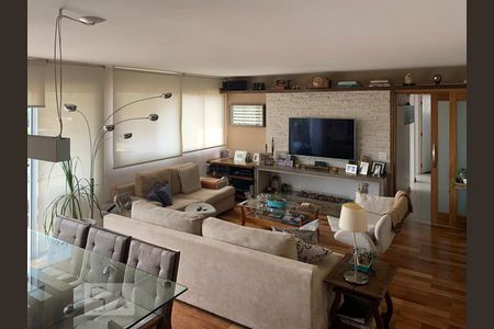 Sala de apartamento à venda com 3 quartos, 115m² em Caxingui, São Paulo