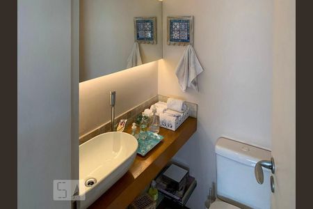 Apartamento à venda com 115m², 3 quartos e 2 vagasLavabo