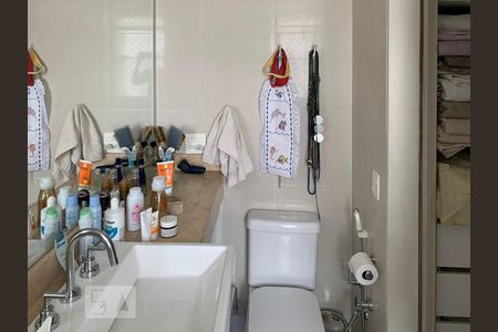 Apartamento à venda com 115m², 3 quartos e 2 vagasBanheiro