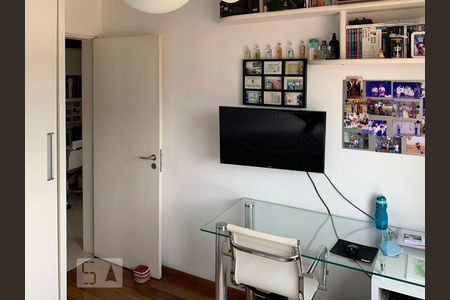 Apartamento à venda com 115m², 3 quartos e 2 vagasQuarto