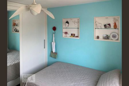 Apartamento à venda com 115m², 3 quartos e 2 vagasQuarto