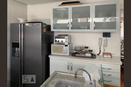 Apartamento à venda com 115m², 3 quartos e 2 vagasCozinha