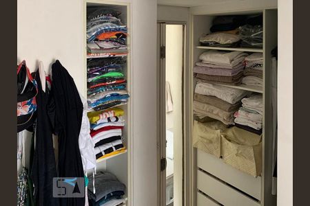 Apartamento à venda com 115m², 3 quartos e 2 vagasCloset