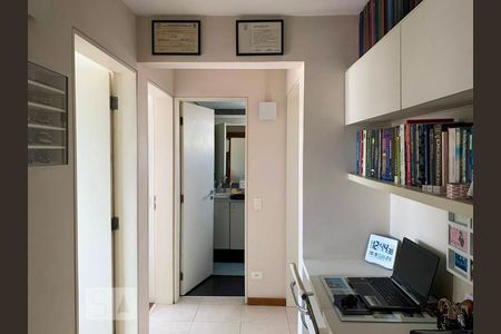 Apartamento à venda com 115m², 3 quartos e 2 vagasEscritório