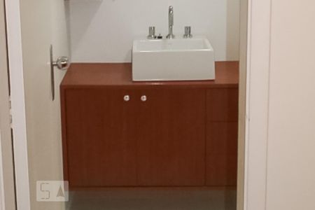 Apartamento para alugar com 70m², 2 quartos e 1 vagaBanheiro da Suíte