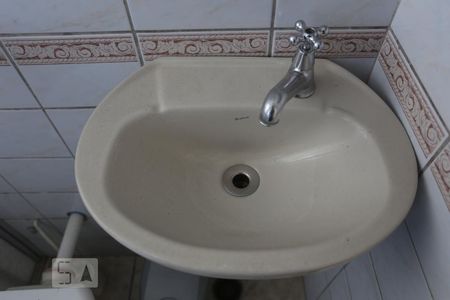 Banheiro de kitnet/studio à venda com 1 quarto, 30m² em Centro, São Paulo