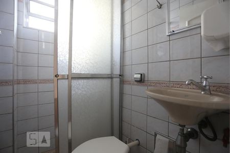 Banheiro de kitnet/studio à venda com 1 quarto, 30m² em Centro, São Paulo