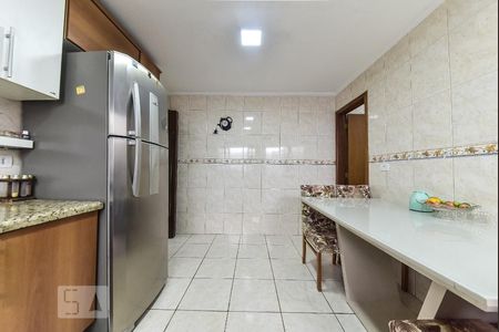 Casa à venda com 150m², 3 quartos e 2 vagasCozinha